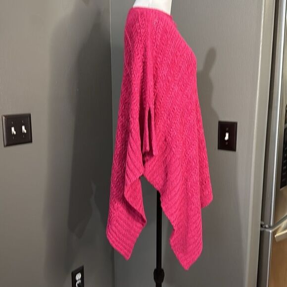 Chico's Hot Pink Tape Yarn Chunky Woven Convertible Poncho - Picture 8 of 13
